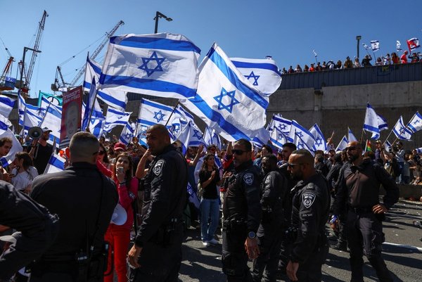 İsrail’de kaos büyüyor: İç savaş uyarısı!
