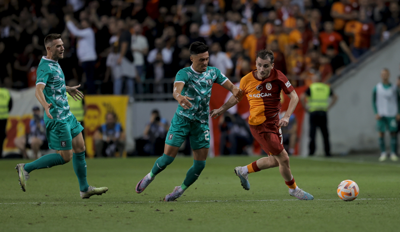 Galatasaray, Slovenya da tur kapısını araladı!