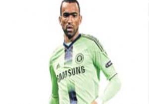Galatasaray ın Gözdesi Bosingwa 