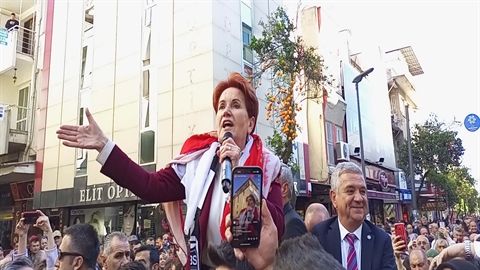 Akşener: Başka bir partiyi yermedim, kendi partimi övmedim