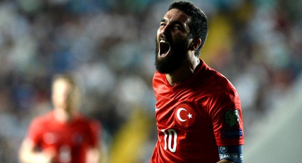 Galatasaraylı eski futbolcudan Arda ya,  Gelme kardeşim, gelme 