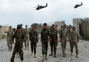Askeri helikopter düştü: 7 ölü