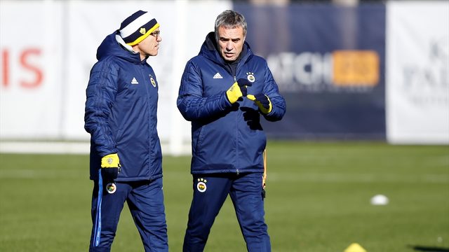 Fenerbahçe, Yanal konusunda kararını verdi