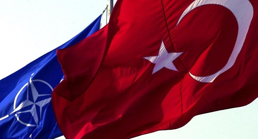 Fransa da 59 vekil Türkiye nin NATO üyeliğinin askıya alınmasını istedi