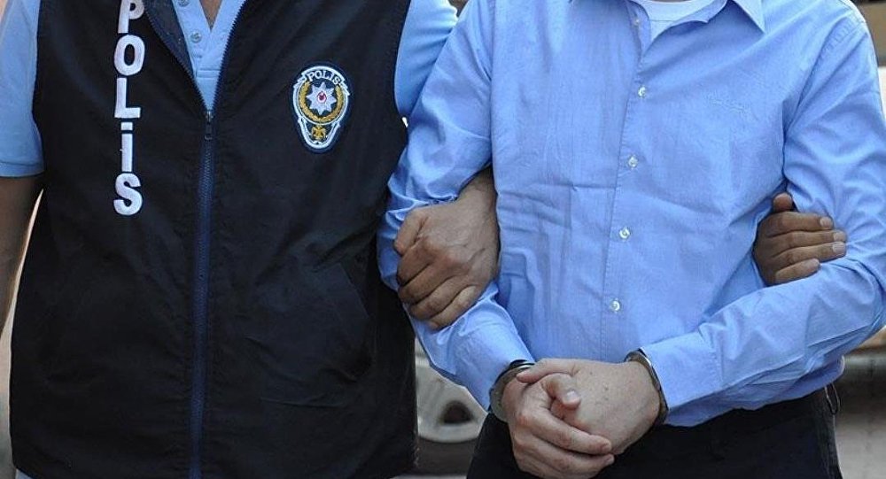 Ünlü pastaneciye FETÖ gözaltısı