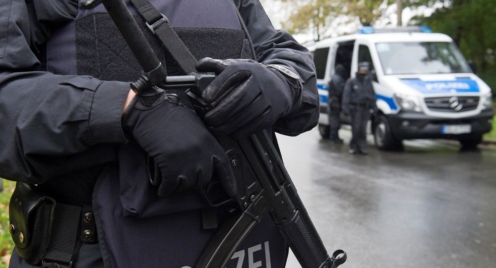  Alman polisi baskında 44 yaşındaki Türk ü öldürdü  iddiası