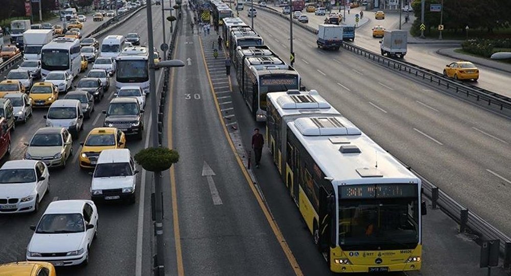 Türkiye, Mali ye metrobüs götürüyor