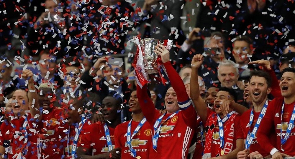 Manchester United da casusluk iddiası
