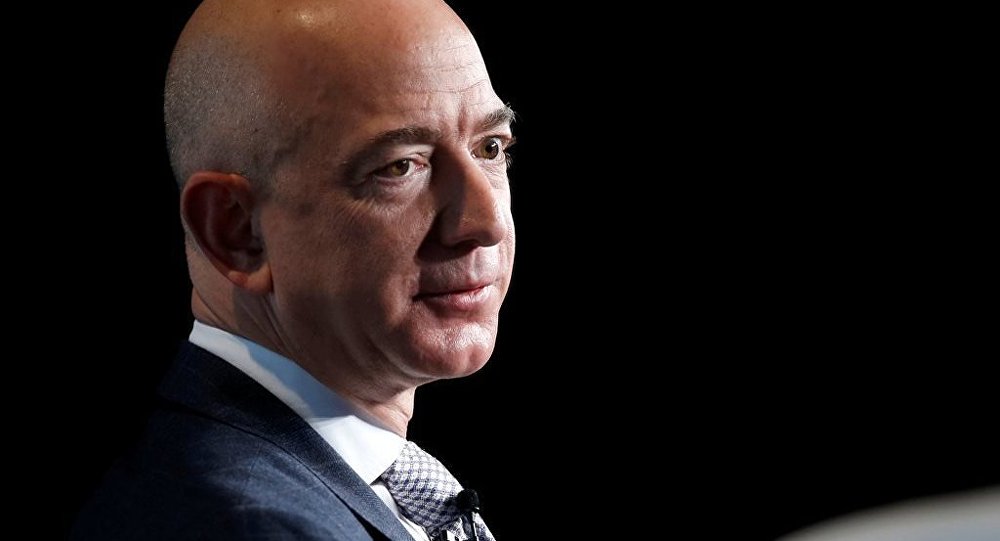 Jeff Bezos, unvanını kaybetti