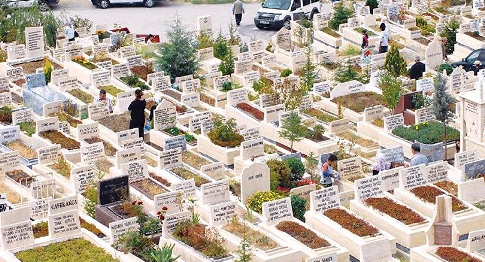 İstanbul da 2.5 yıl sonra mezar yeri kalmayacak