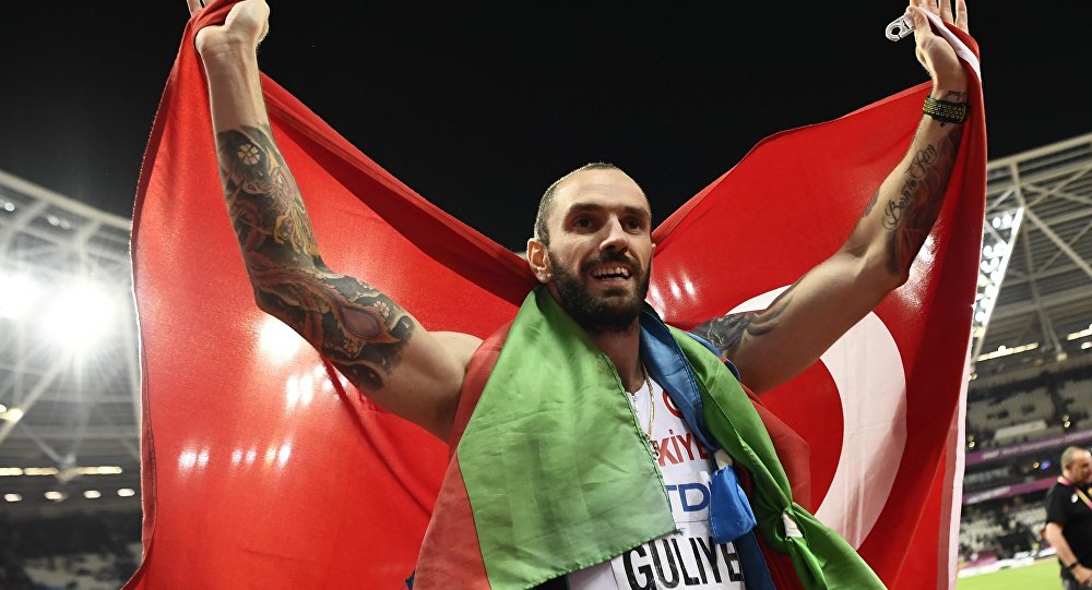 Ramil Guliyev yarı finalde!