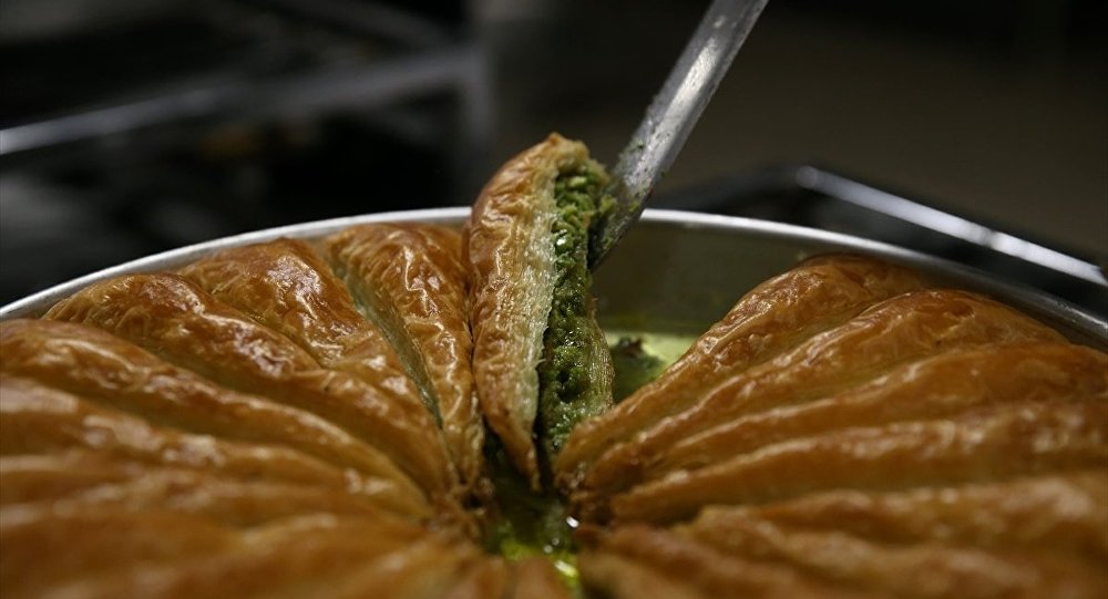 Baklava fiyatları yüzde 41 düştü!