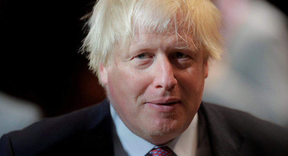 Boris Johnson a  peçe  incelemesi