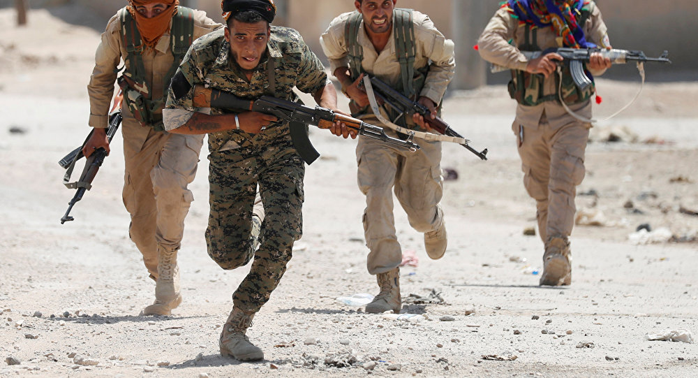 Suriyeli Kürtler, IŞİD kontrolündeki Hacin e operasyon başlattı