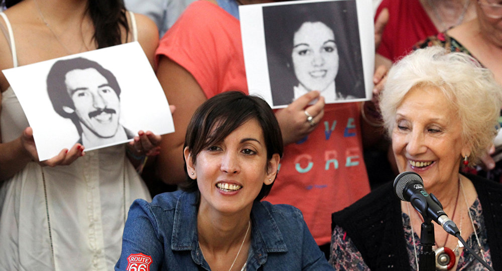 40 yıl sonra gerçek ailesine kavuştu
