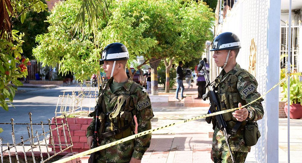 Kolombiya da bombalı saldırı: 8 polis öldü