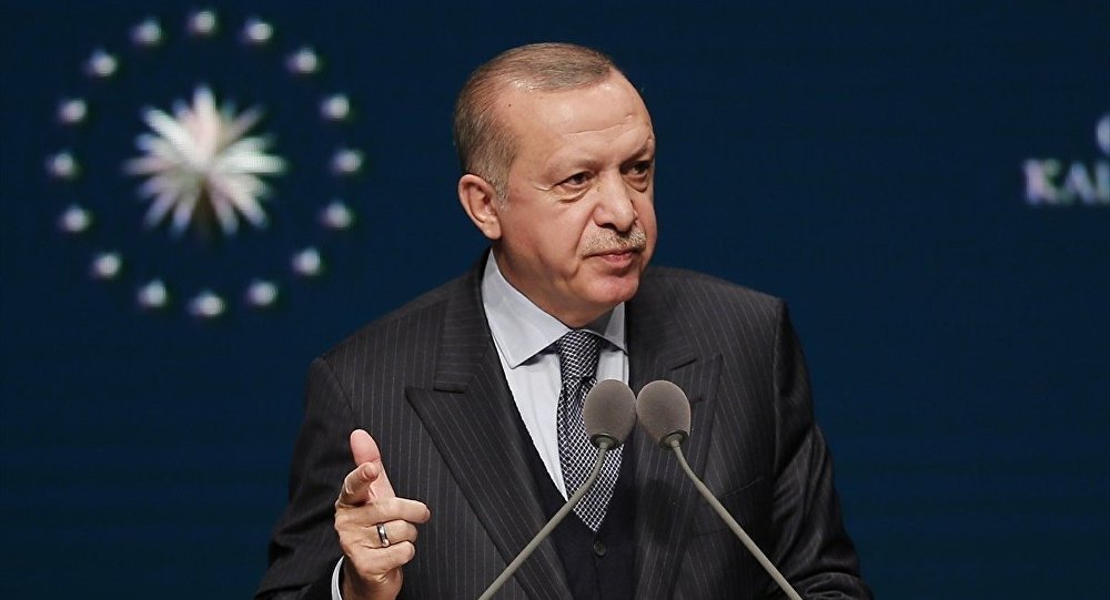 Erdoğan dan  Ya kapatın ya devredin  çağrısı