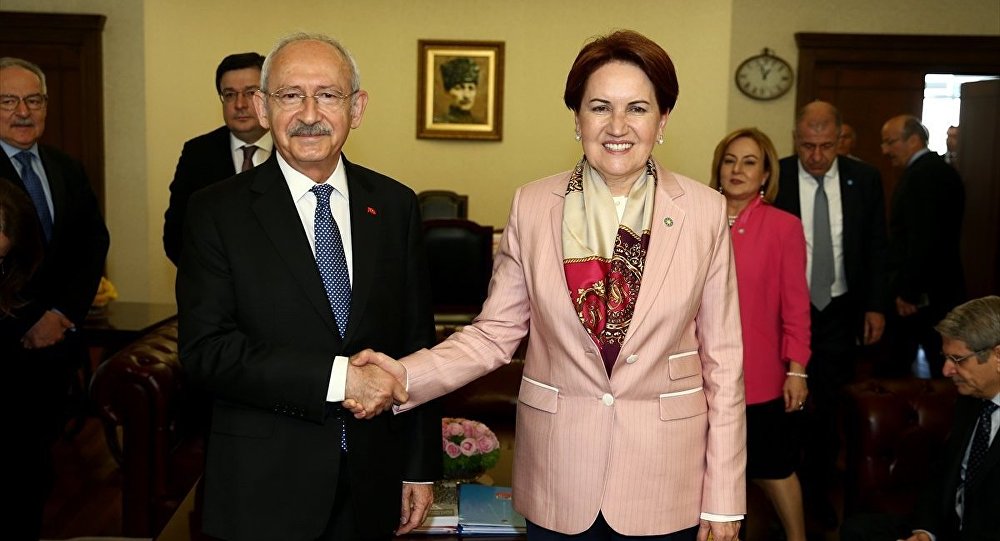 Akşener ve Kılıçdaroğlu halk  ile bir araya gelecek