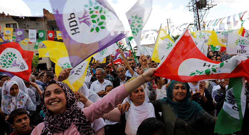 HDP hakkında flaş iddia!