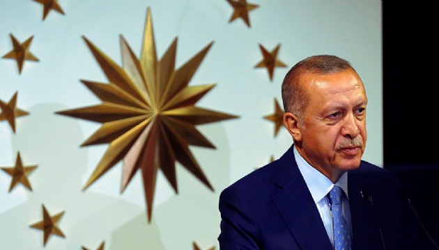 Erdoğan, Davutoğlu nu hedef aldı