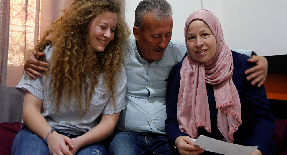 İsrail’den  Filistin in cesur kızı  Tamimi ve ailesine yurt dışı yasağı