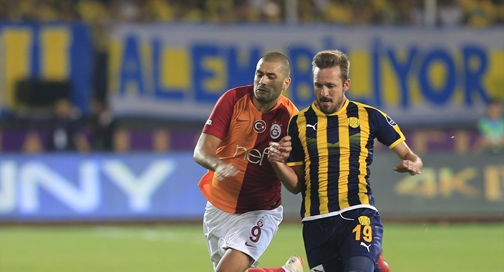 Galatasaray, lige galibiyetle başladı