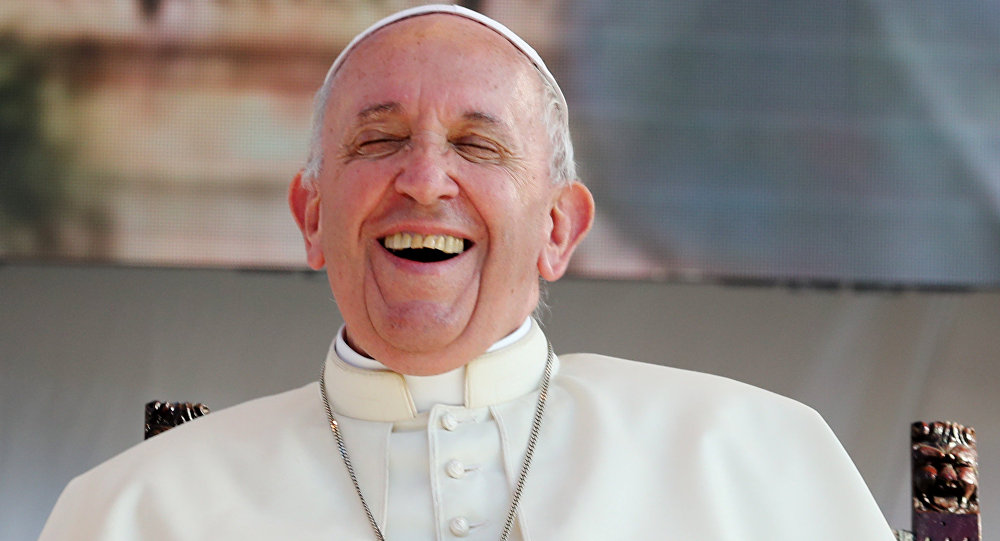 Papa Francis: Eşcinsel rahip ve rahibeler görevden ayrılsın