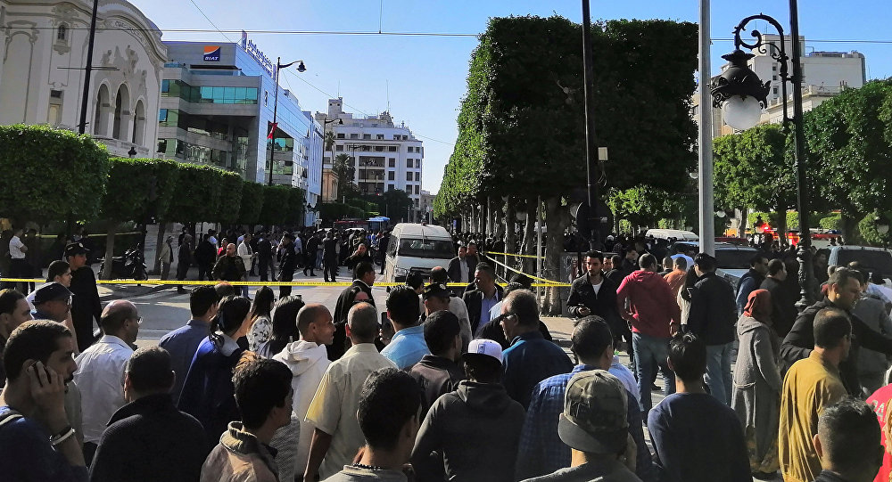 Tunus ta canlı bomba saldırısı