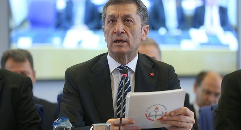 Bakan Selçuk: Sistemin hemen değişmesi rasyonel değil