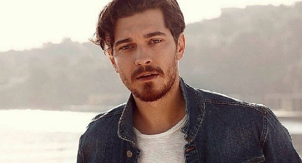 Çağatay Ulusoy un partneri netleşti