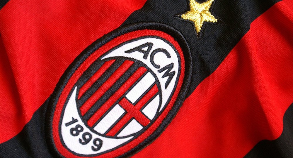 UEFA dan İtalyan ekibi Milan a uyarı