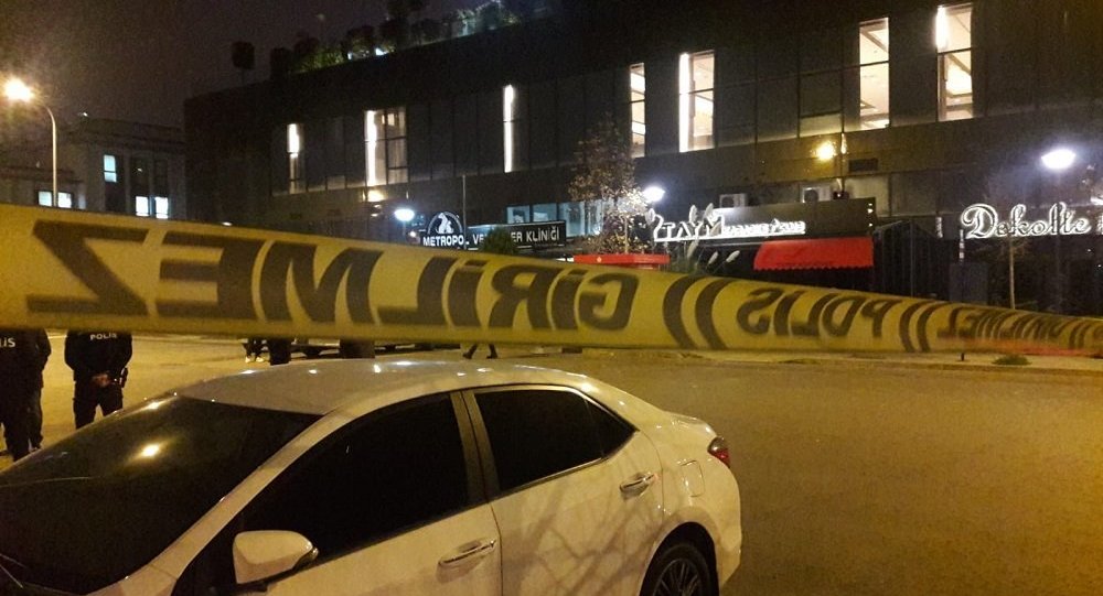 İstanbul da gece kulübüne silahlı saldırı: 5 yaralı
