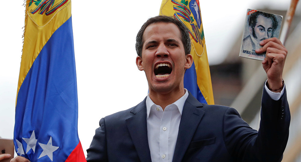Guaido halkı yeniden sokağa çağırdı