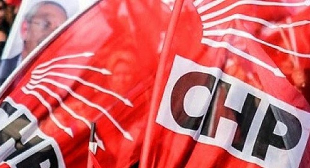 CHP’nin seçim çadırına saldırı