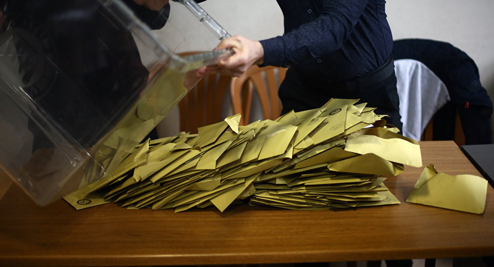 İçişleri Bakanlığı,  100 bin polis oy kullanacak  iddialarına yanıt verdi