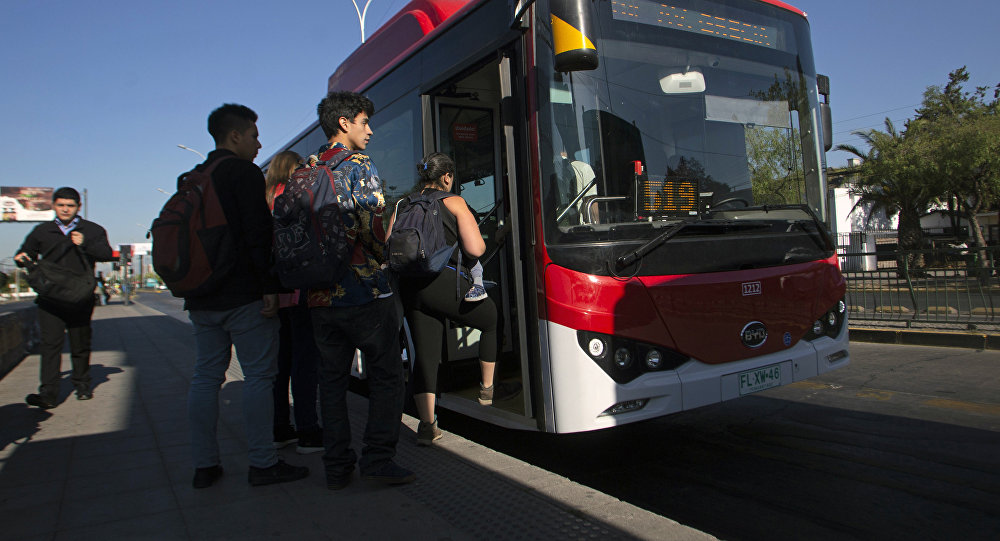 Paris, elektrikli otobüs sistemine geçiyor