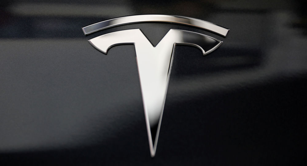 Tesla, park halinde yanan aracı inceleyecek