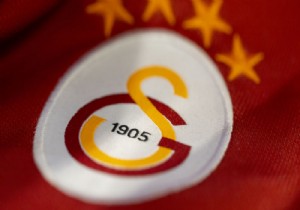 Galatasaray da istifa depremi!