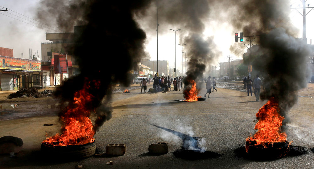 Sudan da hayatını kaybeden göstericilerin sayısı 35 e yükseldi