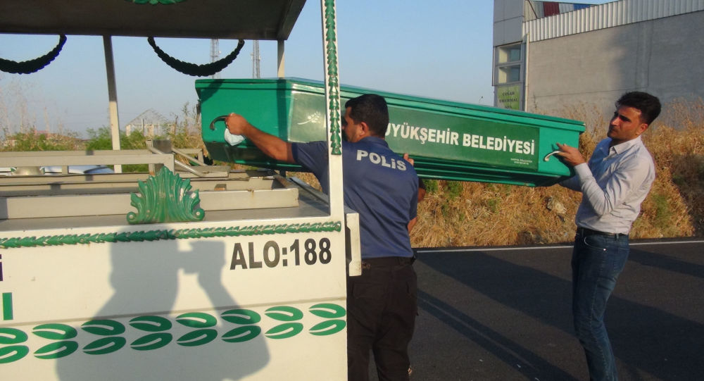 Çöp konteynerinden yeni doğmuş bebek cesedi çıktı!