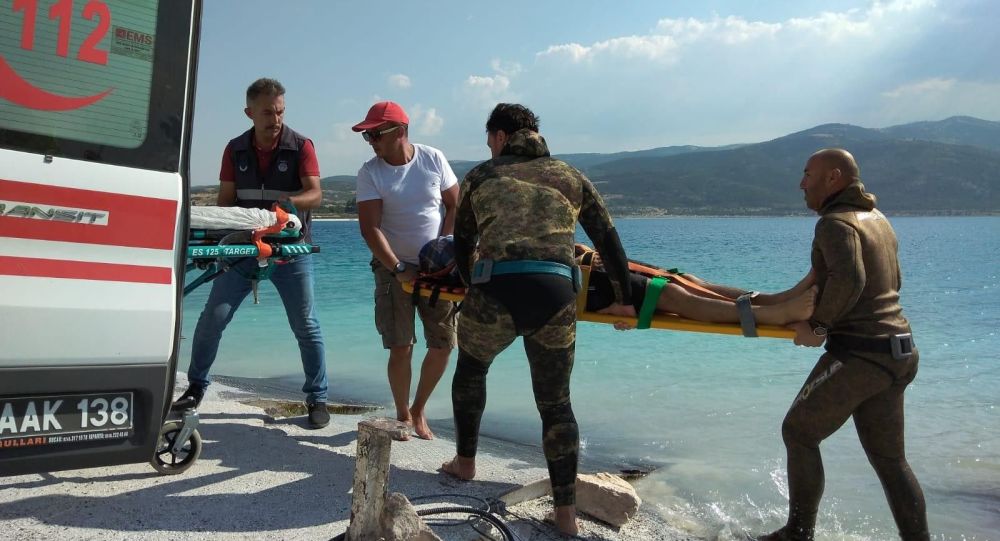 Salda Gölü’nde bir kişi boğularak yaşamını yitirdi