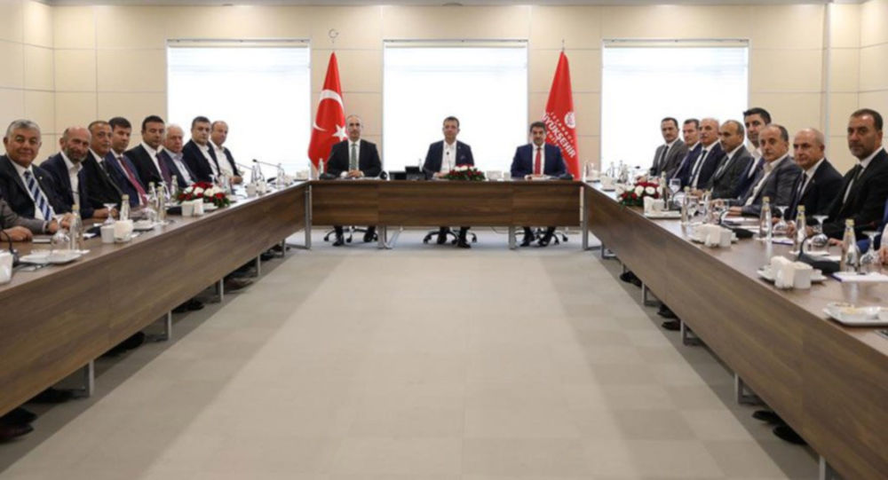 İstanbul’un belediye başkanları ‘ortak masada’ buluştu