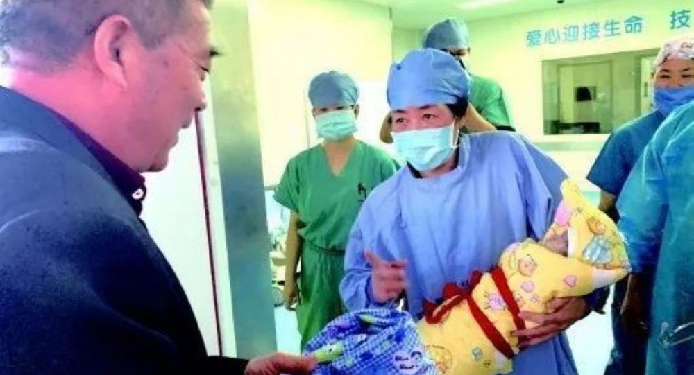 Çin de 67 yaşındaki kadın doğum yaptı