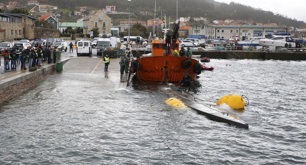 İspanya da  narkotik denizaltı  ele geçirildi