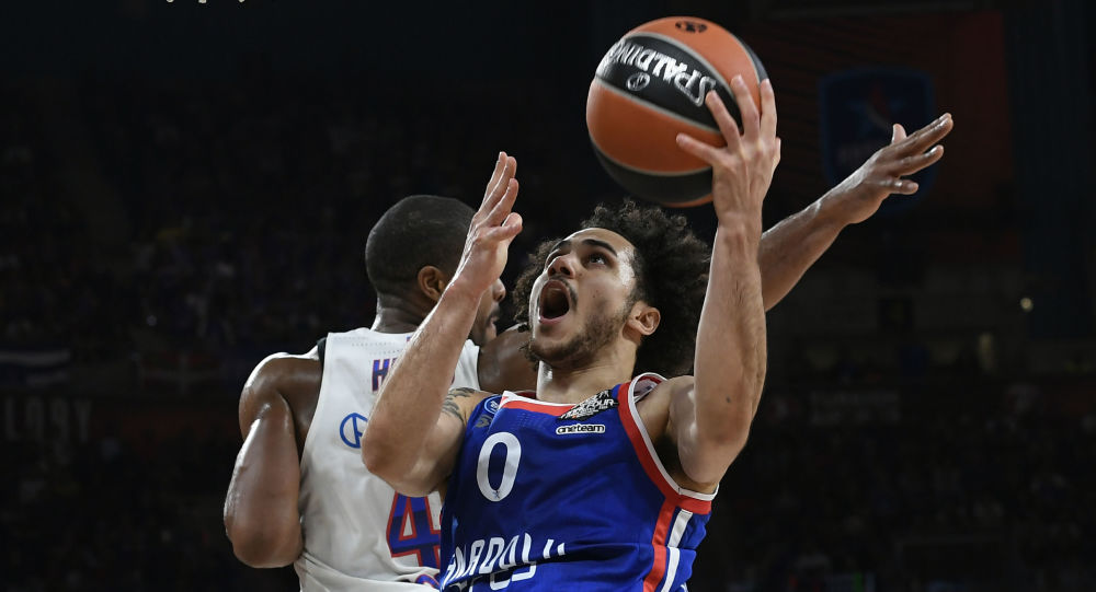 Shane Larkin, Euroleague sayı rekoru kırdı