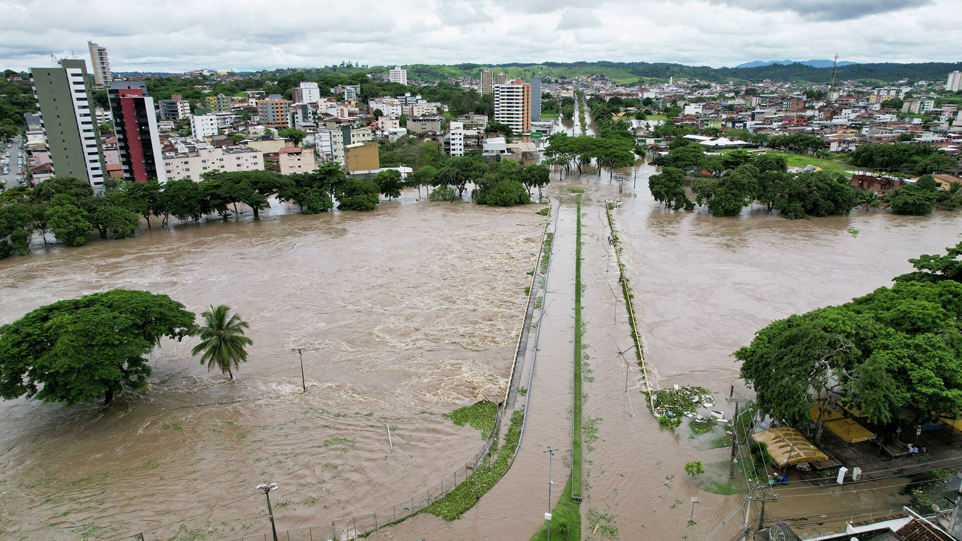 Brezilya daki sel felaketinde can kaybı 24 ü aştı