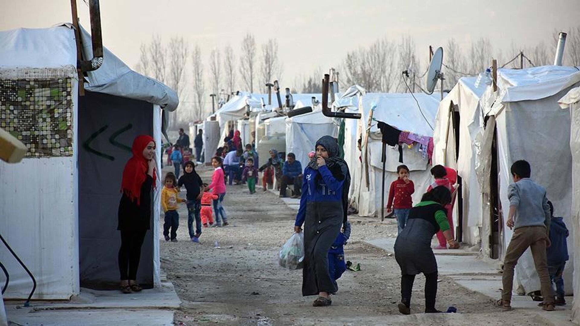 Lübnan da Suriyeli mültecilerin gönüllü geri dönüşleri başladı