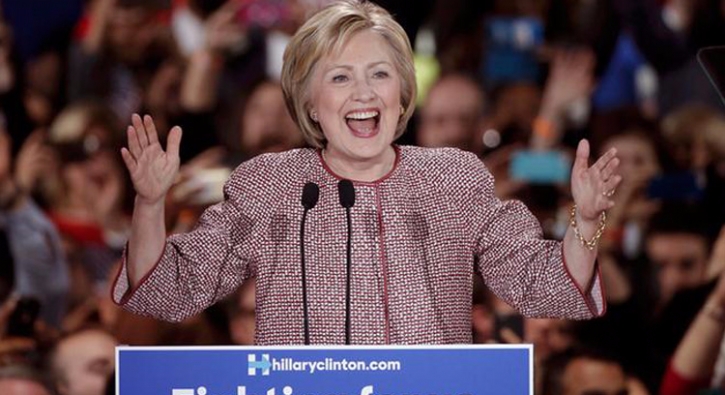 FBI dan flaş  Clinton  açıklaması!