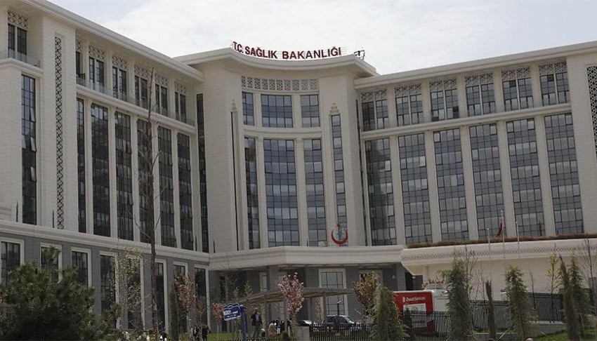 Sağlık Bakanlığı'nın 26 bin 673 personel alımı için bekleyiş sürüyor