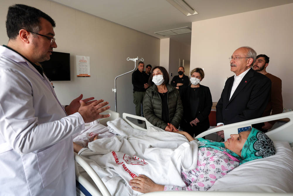 Kılıçdaroğlu ndan depremzedelere ziyaret
